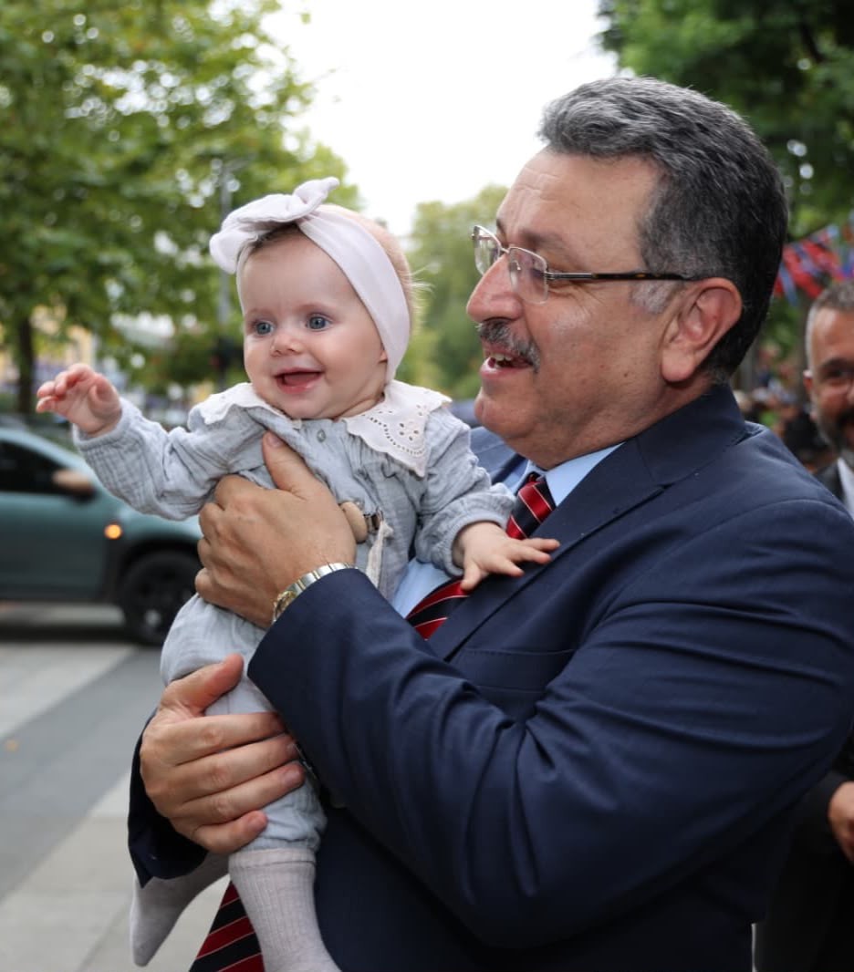 BÜYÜKŞEHİR’İN TÜP BEBEK DESTEĞİ TÜRKİYE'YE ÖRNEK OLDU