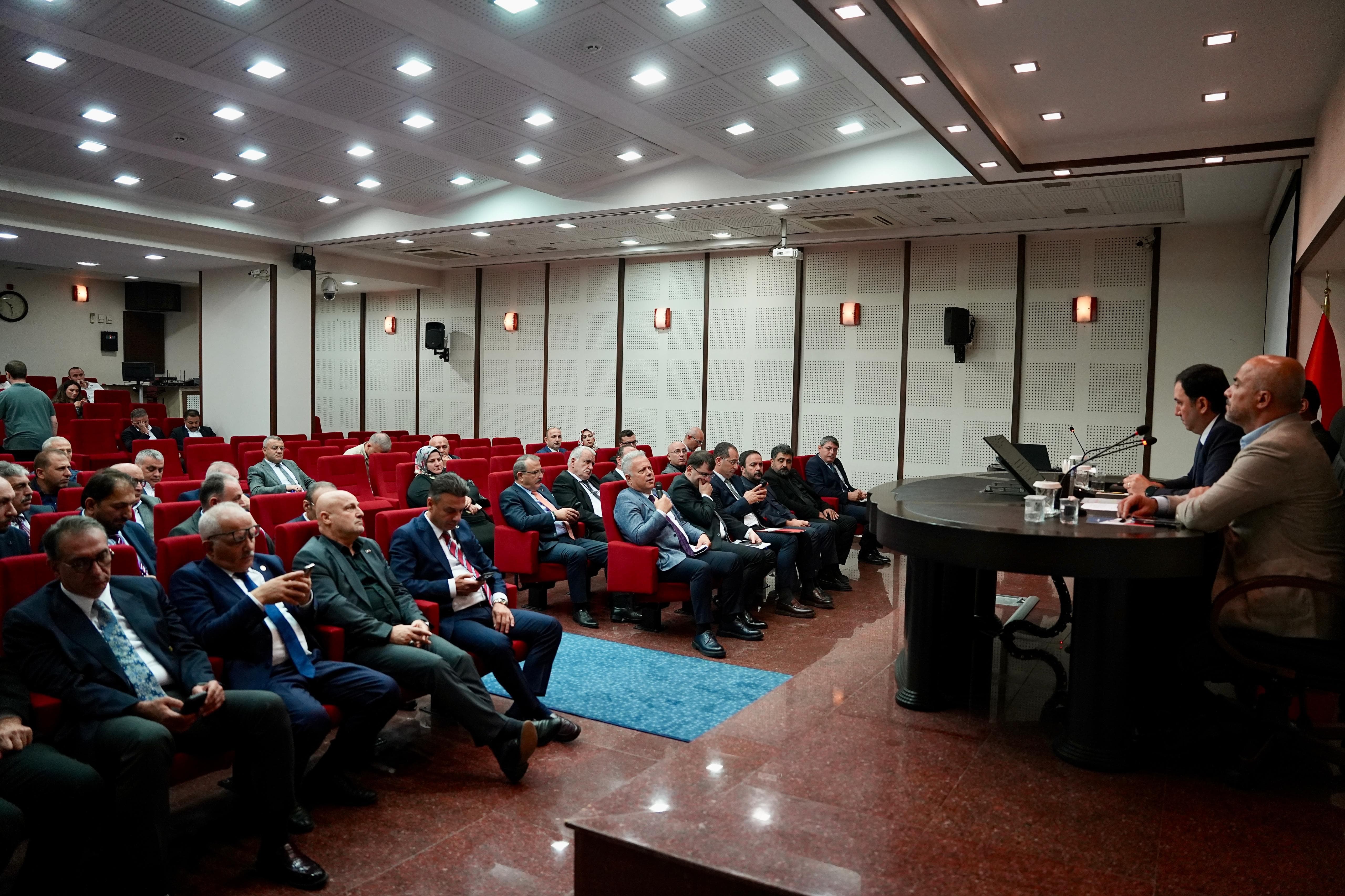 ORTAHİSAR BELEDİYE BAŞKAN YARDIMCISI ZORLU, TİSKOB TOPLANTISINA KATILDI: