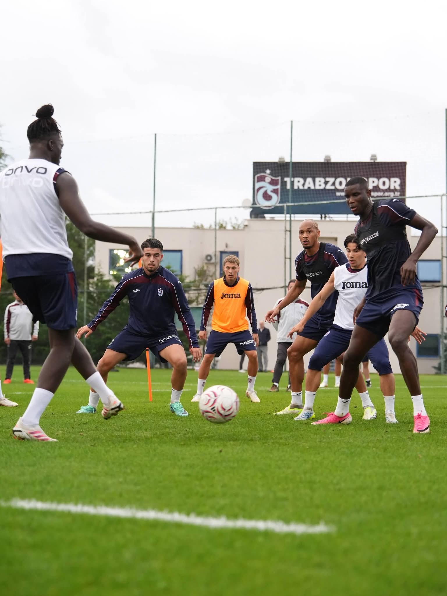 TRABZONSPOR’DA SAMSUNSPOR MESAİSİ BAŞLADI