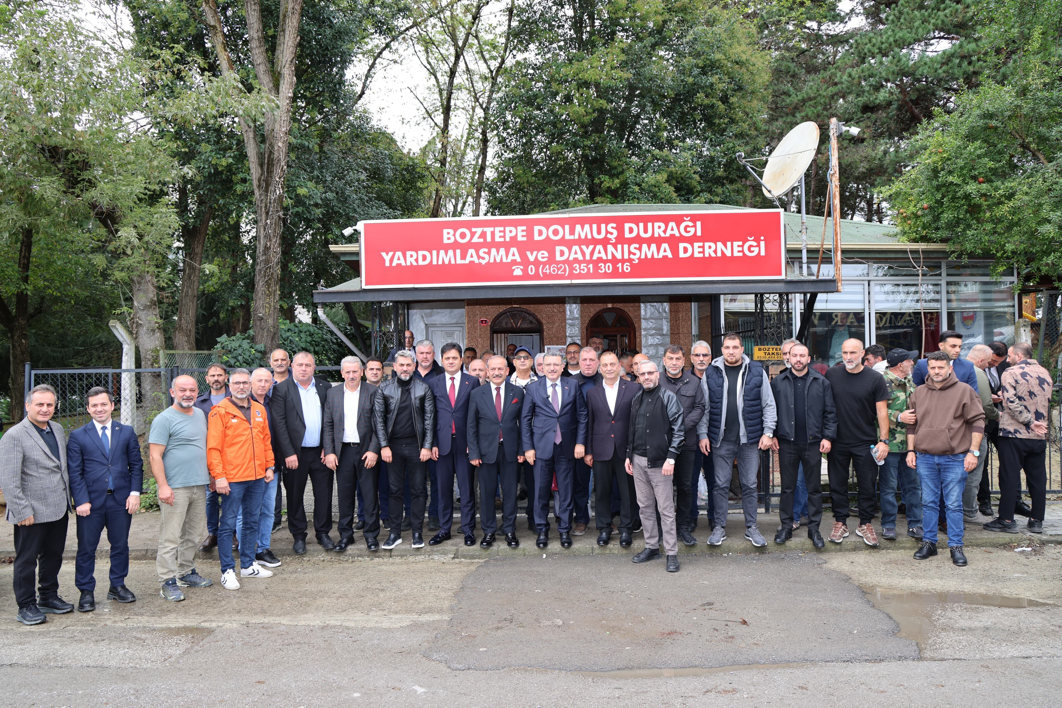 TTRABZON  BÜYÜKŞEHİR BELEDİYE BAŞKANI AHMET METİN GENÇ’TEN DOLMUŞ ESNAFINA GÜVENCE: KİMSE MAĞDUR OLMAYACAK