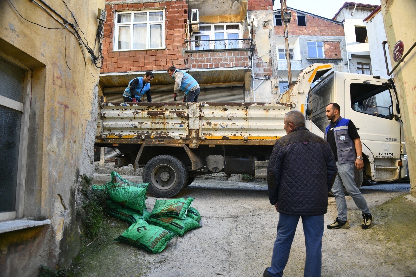 ORTAHİSAR BELEDİYESİ, İHTİYAÇ SAHİPLERİNİ SOĞUKTA BIRAKMAYACAK