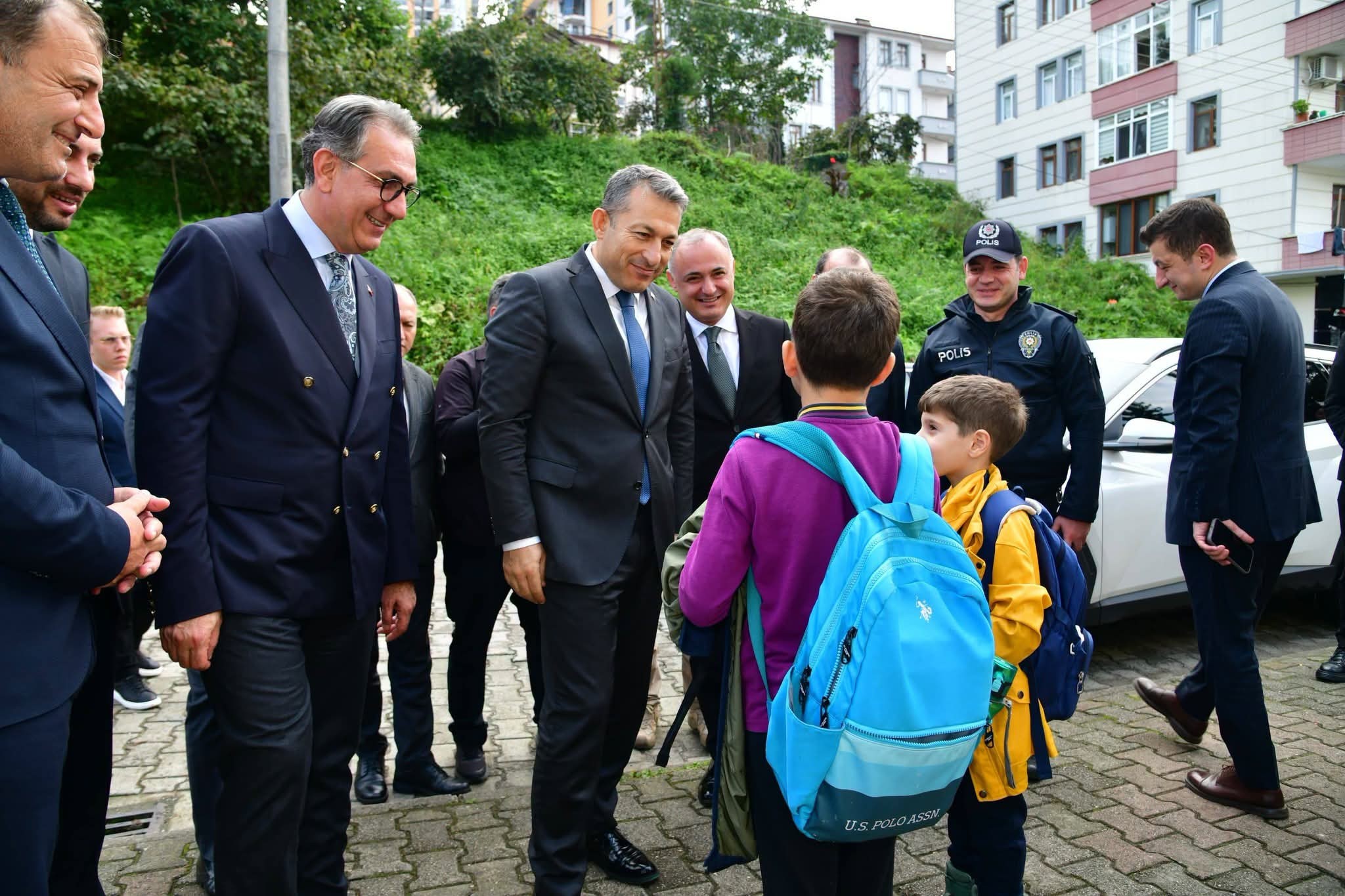 TRABZON VALİSİ TAHİR ŞAHİN’DEN SÜRMENE’YE ZİYARET