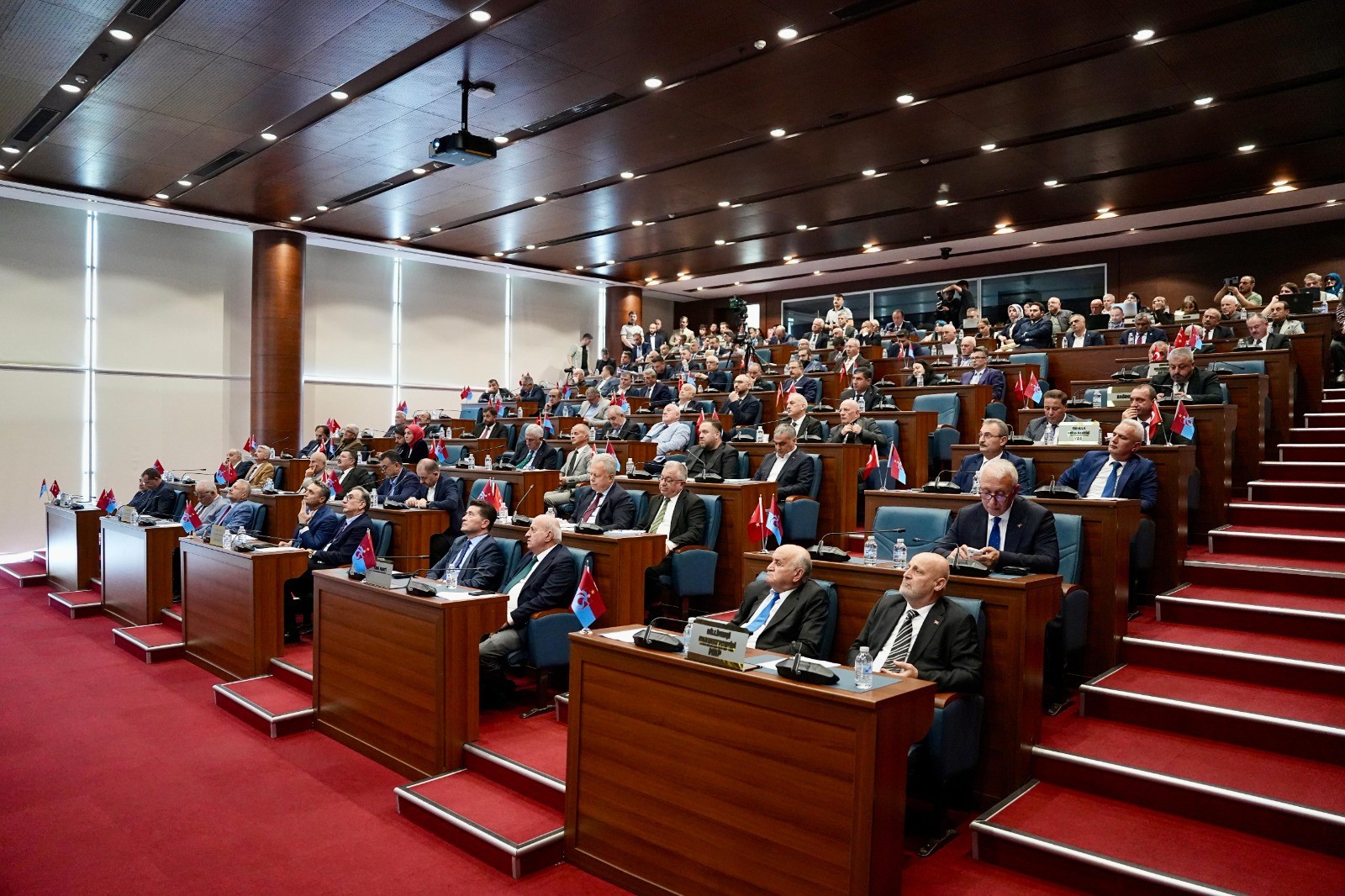 ORTA HİSAR BELEDİYE BAŞKANI AHMET KAYA: “TRABZON SANATEVİ’NİN TAHLİYE EDİLMEMESİ İÇİN ELİMİZDEN GELEN ÇABAYI GÖSTERDİK”