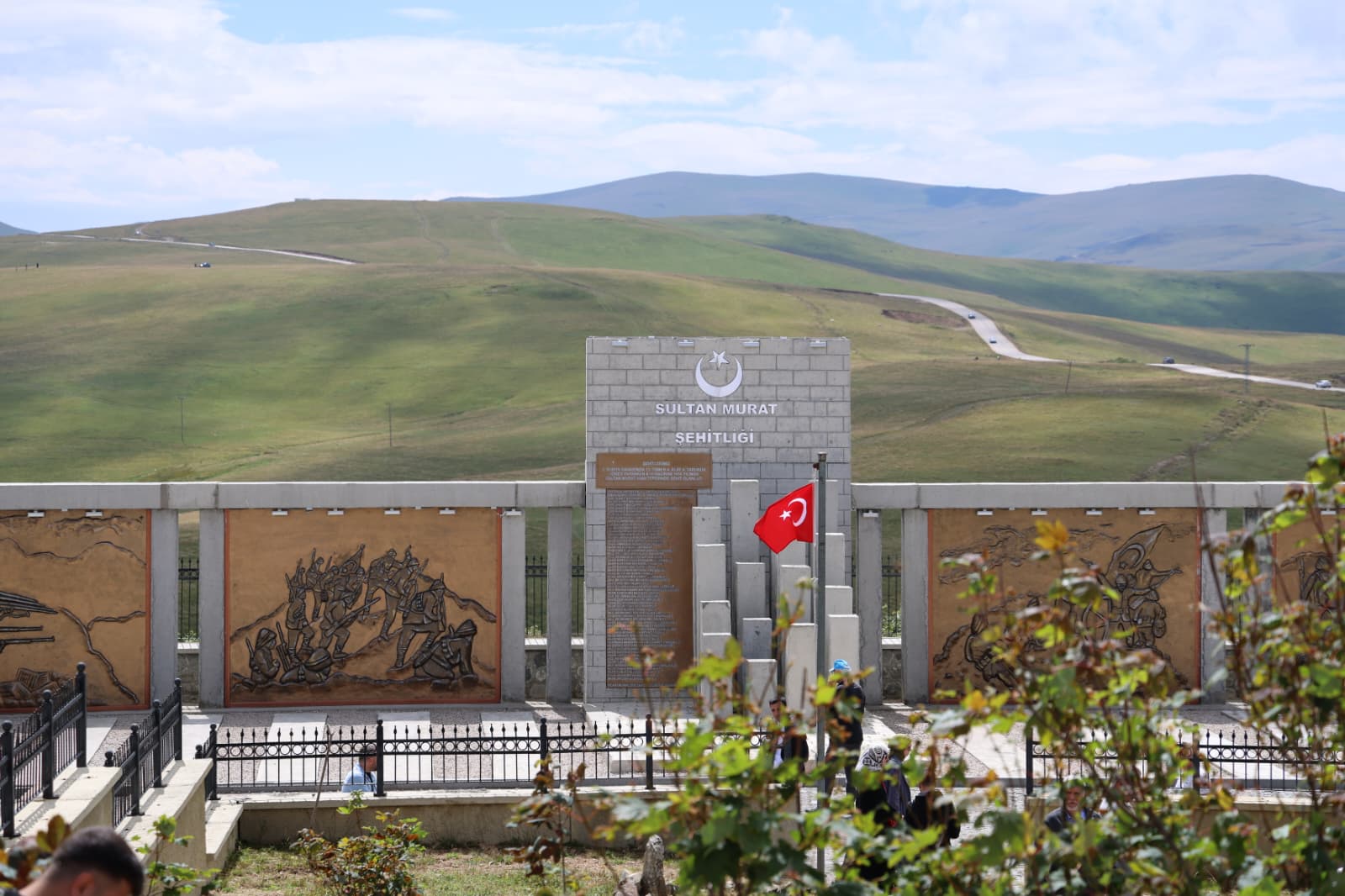 BAŞKAN GENÇ'TEN SULTANMURAT'TA BİRLİK MESAJI