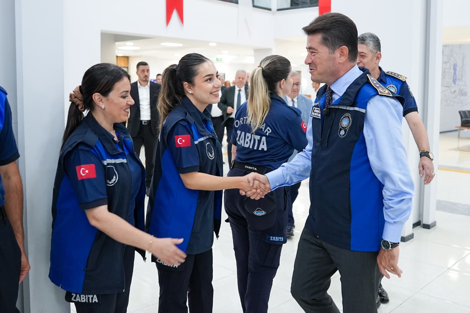 ORTAHİSAR BELEDİYE AHMET KAYA, ZABITA HAFTASI’NI PERSONELİYLE BİRLİKTE KUTLADI