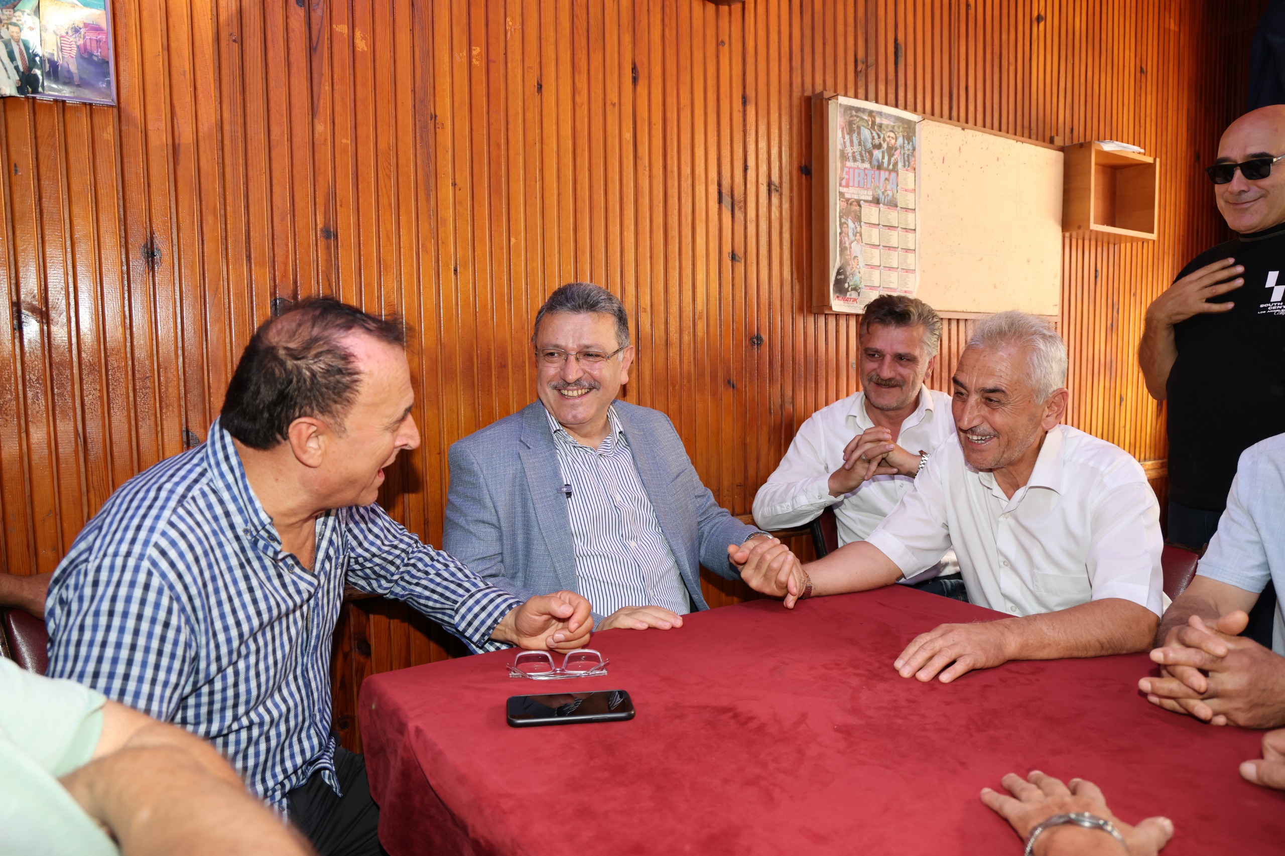 TRABZON BÜYÜKŞEHİR BELEDİYE BAŞKANI AHMET METİN GENÇ: BU TOPRAKLARA HİZMET ETMEK BORCUMUZ