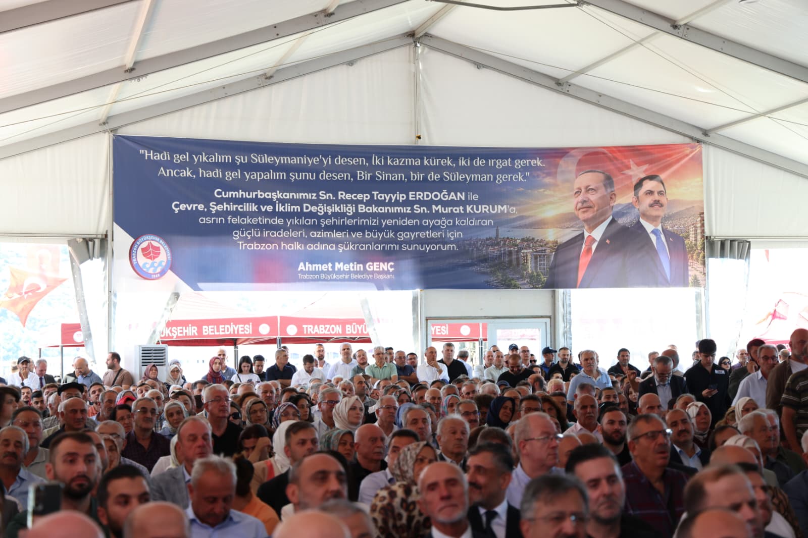 Trabzon Büyükşehir Belediye Başkan Ahmet Metin Genç, Denizlerde İklim Değişikliği Toplantısı'nda konuştu: