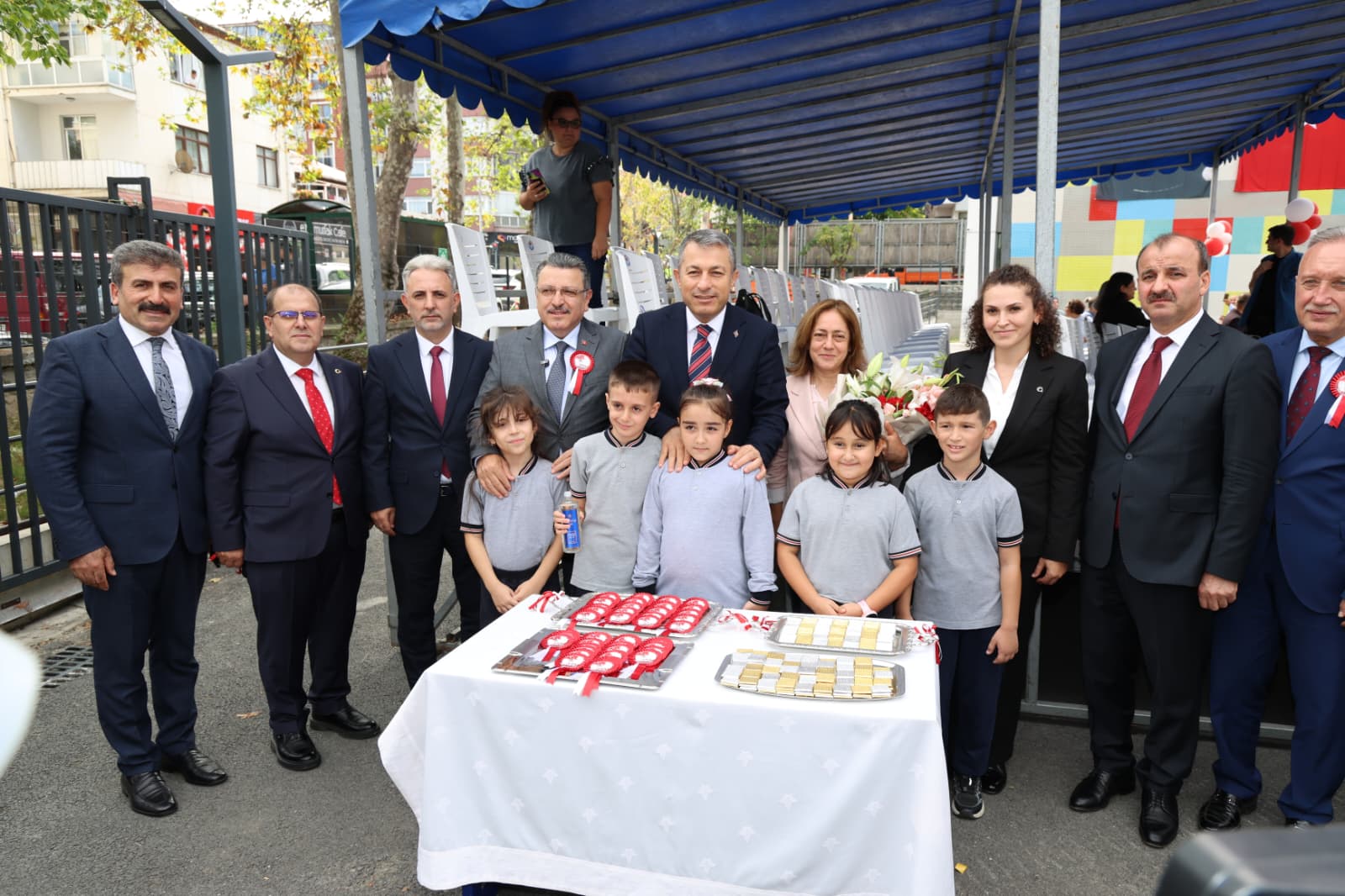 Trabzon’da ilk ders zili çaldı