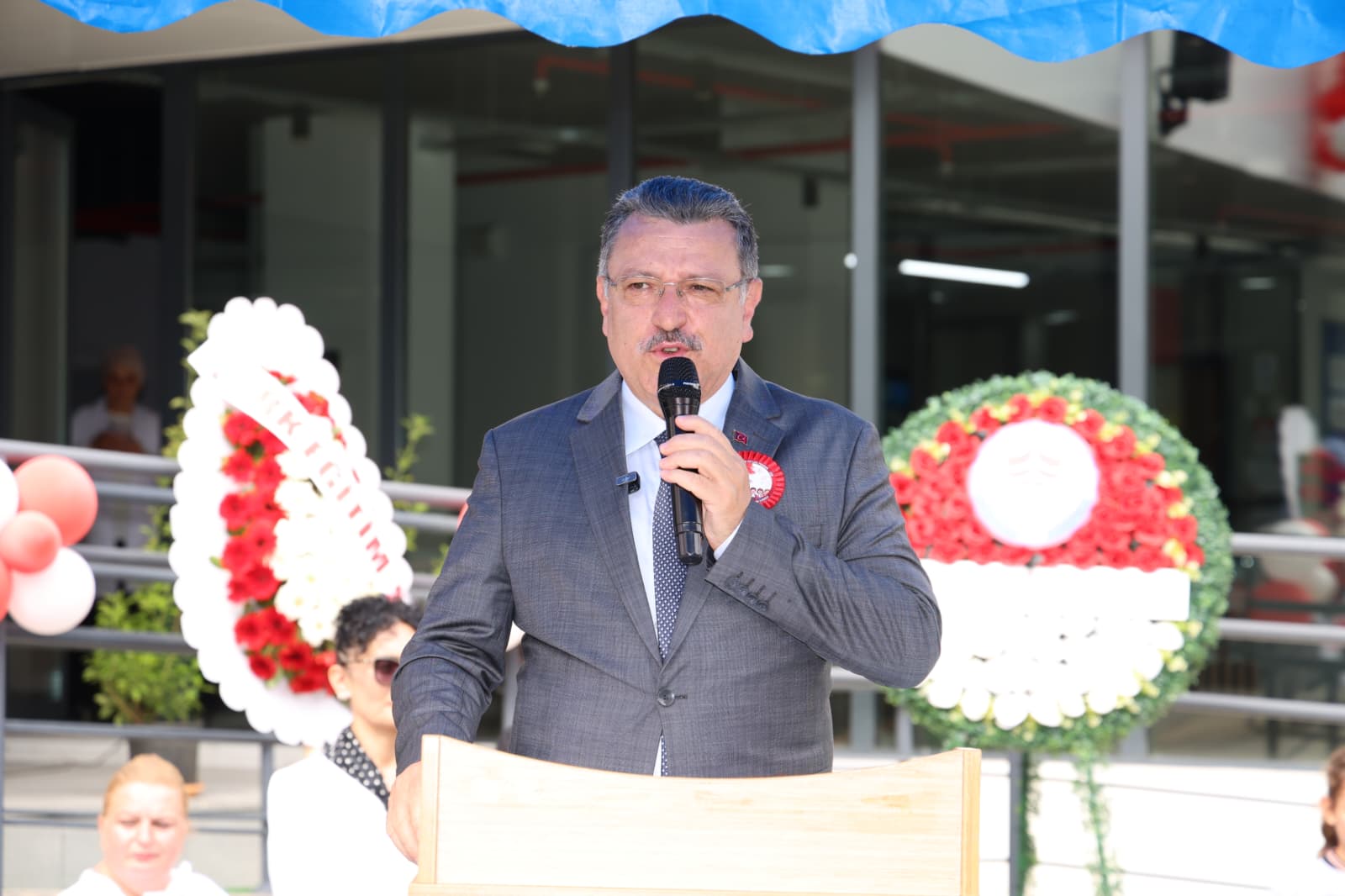 Trabzon’da ilk ders zili çaldı