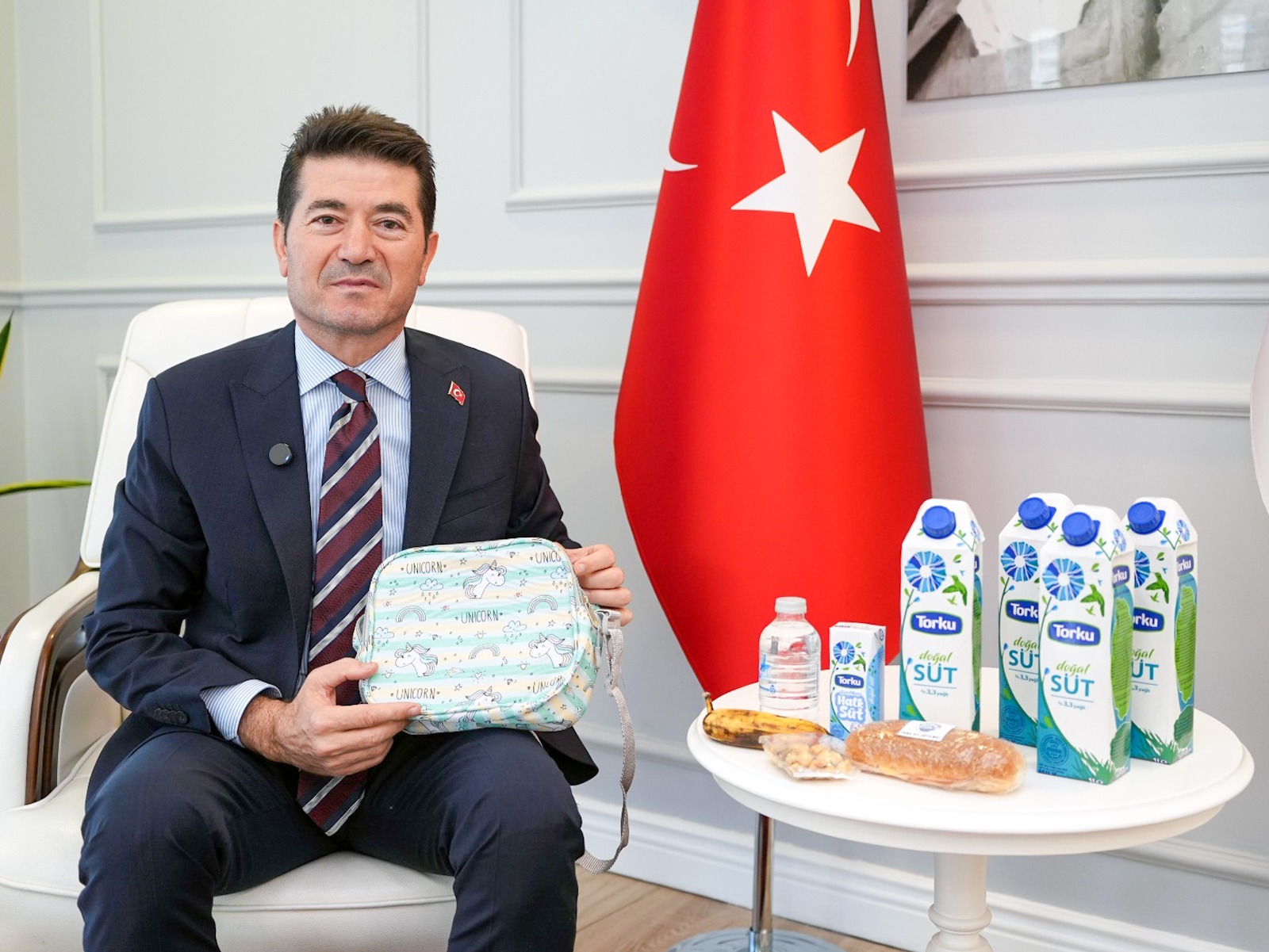ORTAHİSAR BELEDİYESİ, YENİ EĞİTİM YILINDA DA ÖĞRENCİLERİN YANINDA
