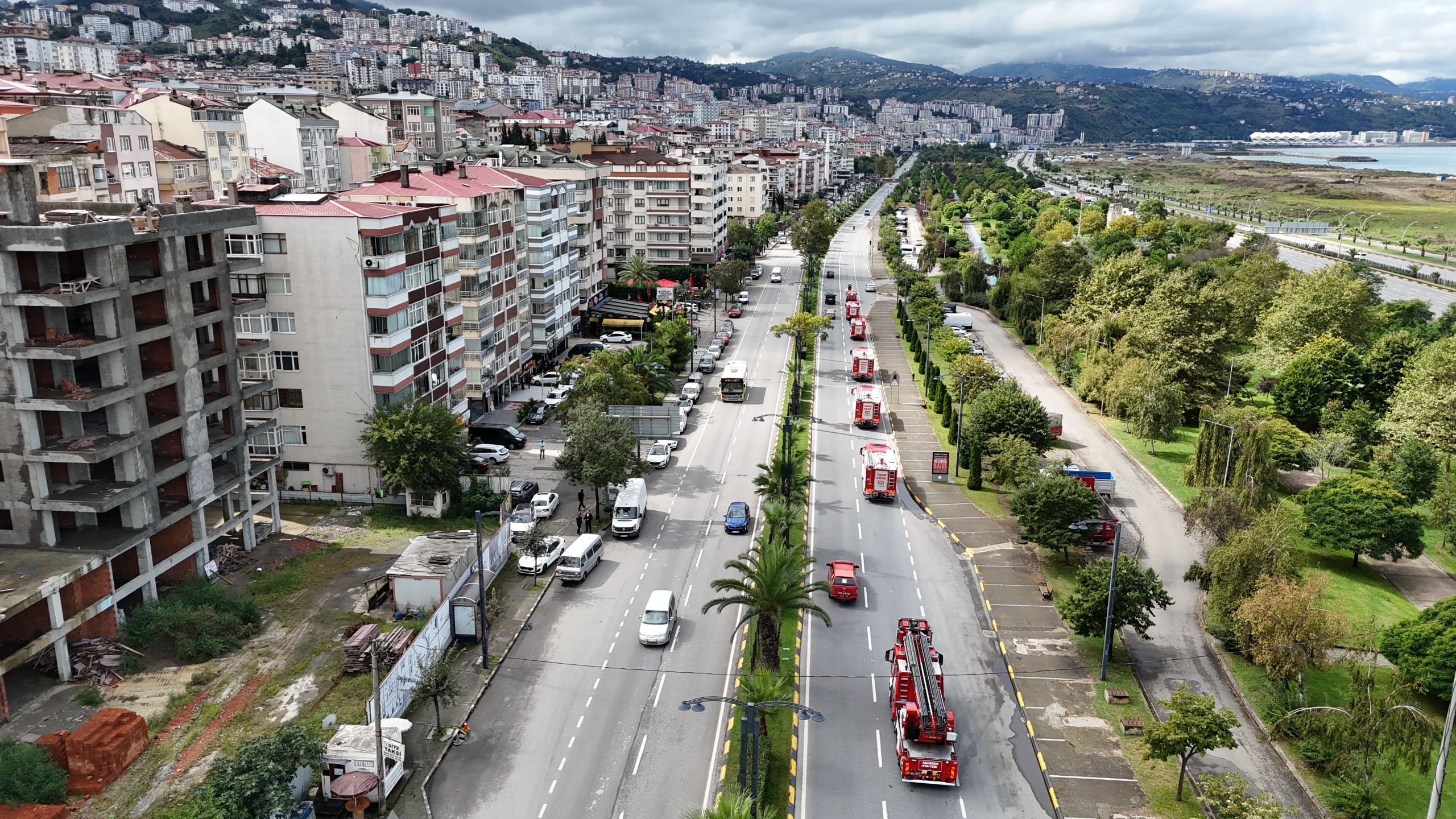 TRABZON İTFAİYESİ'NE 9 YENİ ARAÇ KAZANDIRILDI