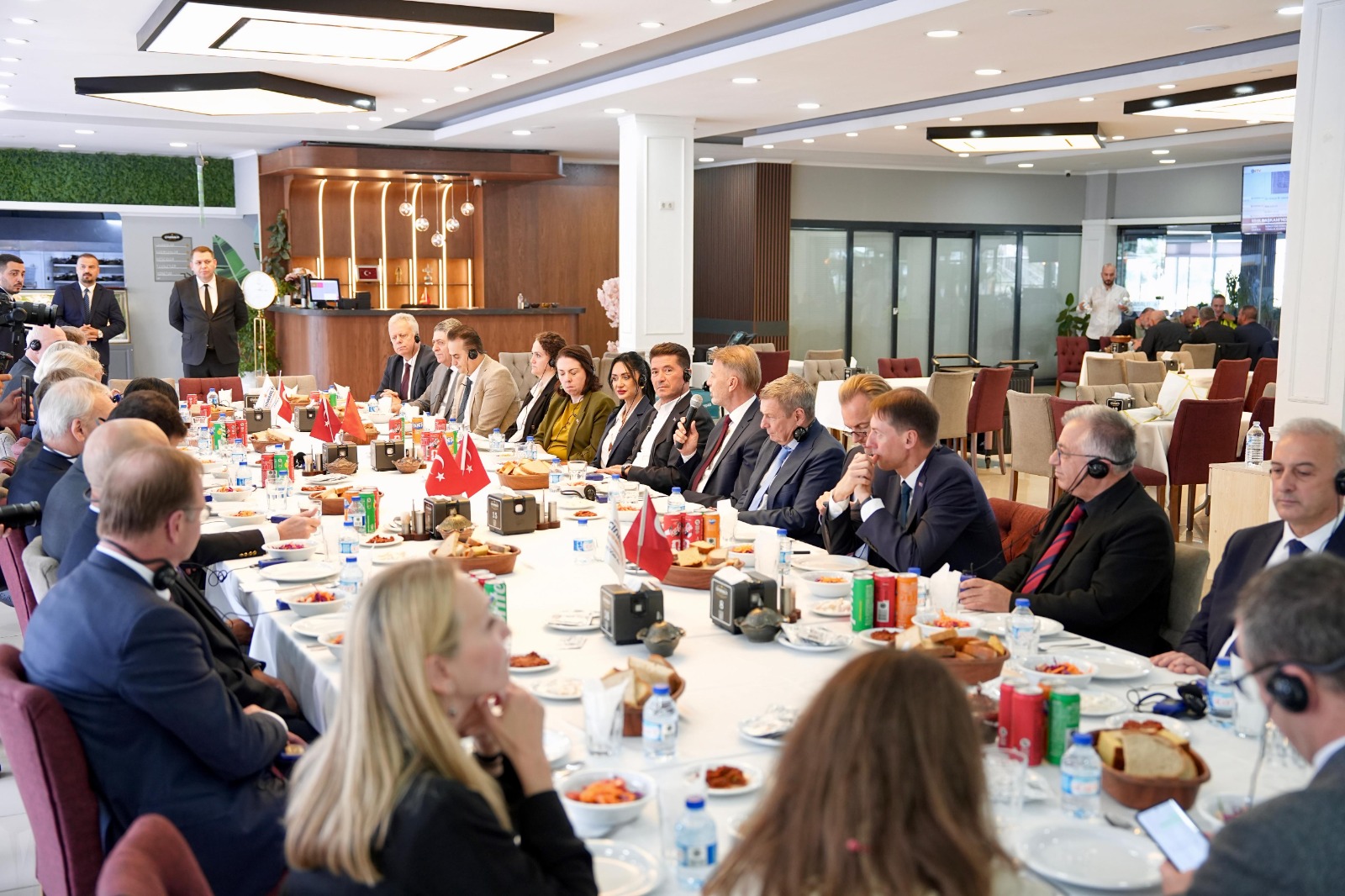 ORTAHİSAR BELEDİYE BAŞKANI AHMET  KAYA, AB TÜRKİYE DELEGASYONU’NU AĞIRLADI…