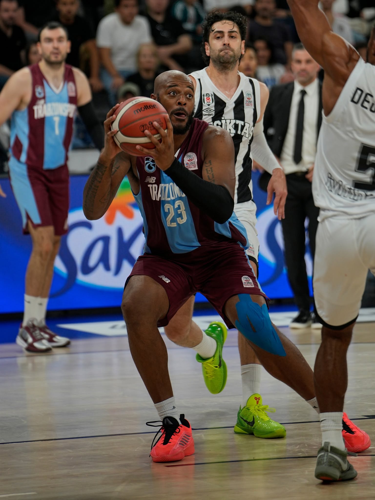 Trabzonspor Basketbol, Beşiktaş Deplasmanından Mağlubiyetle Döndü