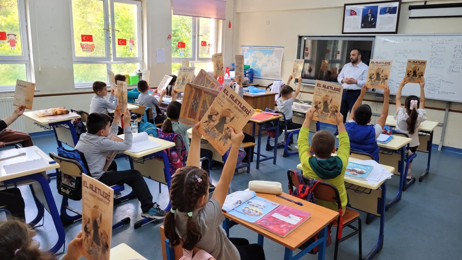 KANCA’nın 60. Yılında Sürmene’nin Çocuklarına Anlamlı Hediye