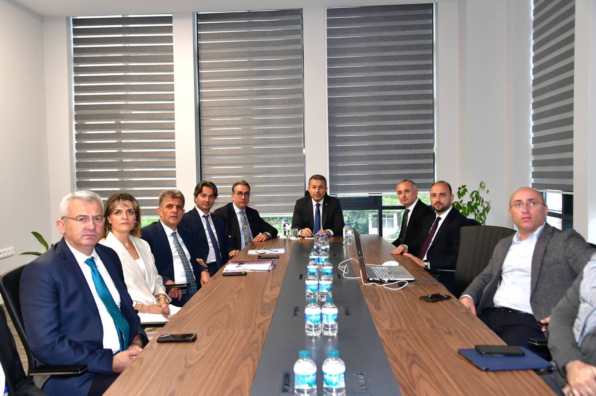 TRABZON VALİSİ TAHİR ŞAHİN’DEN SÜRMENE’YE ZİYARET